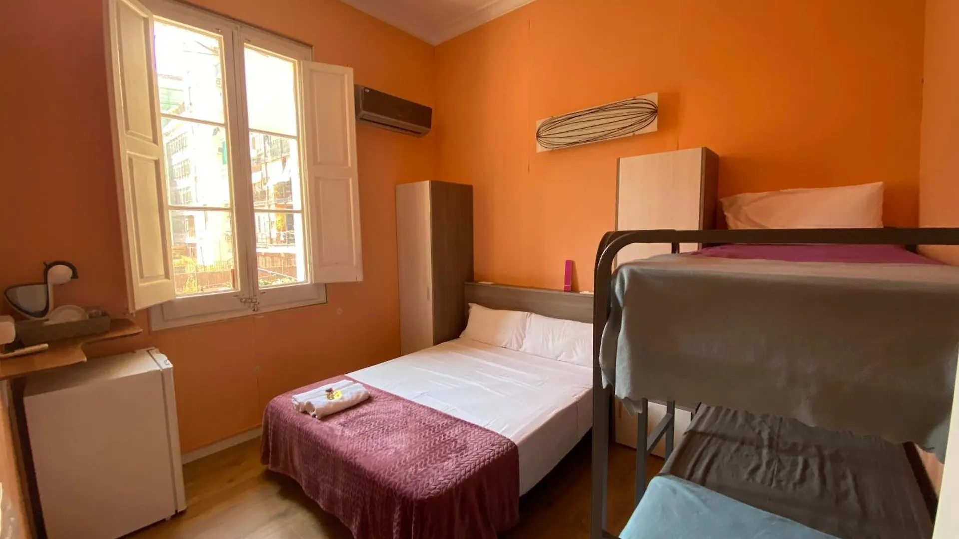 Sant Antoni Hostal, Sustainable Tourism Barcelona