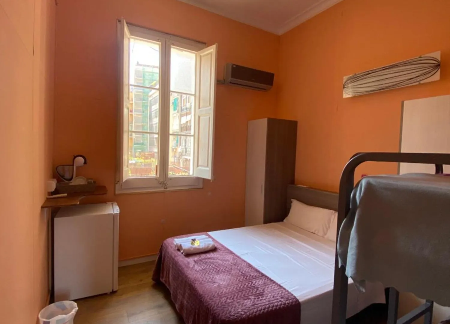 Sant Antoni Hostal, Sustainable Tourism Βαρκελώνη Πανσιόν